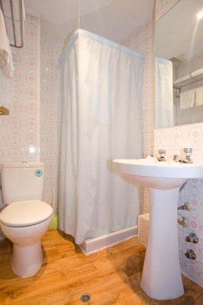 Hostal Lizana Huesca Eksteriør billede
